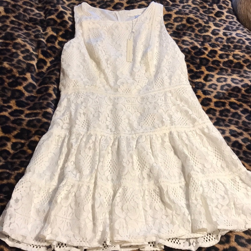 NWT Lauren Conrad beautiful white lace dress